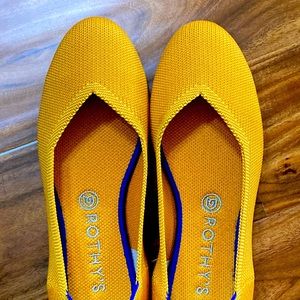 Size 9.5 Lemon Drop Rothy’s Flat